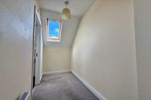 Walk-in Wardrobe- click for photo gallery
